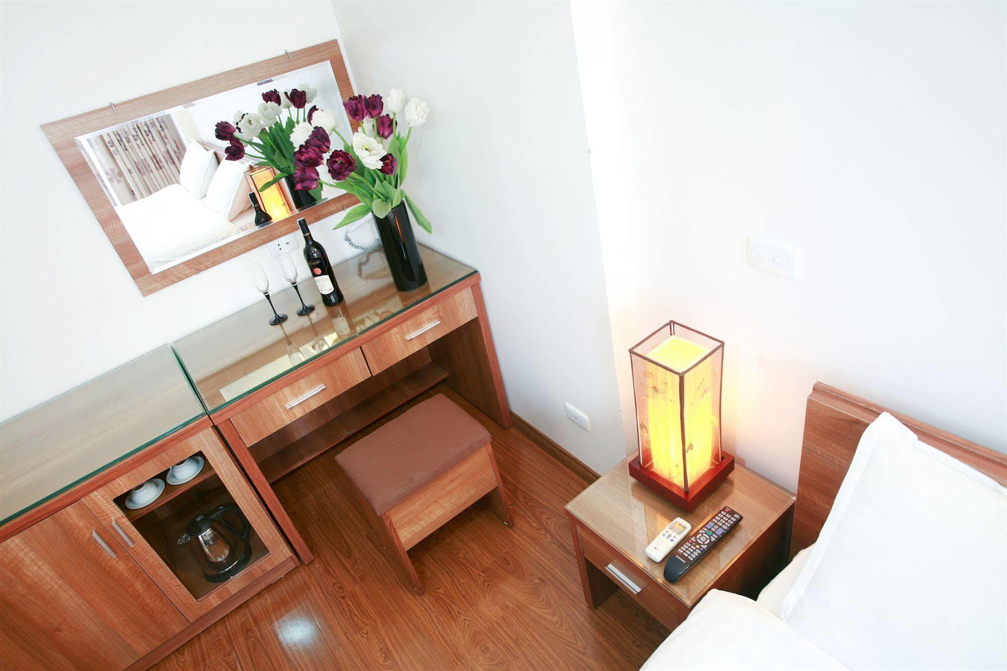 Especen Hotel Hanoi Exterior foto